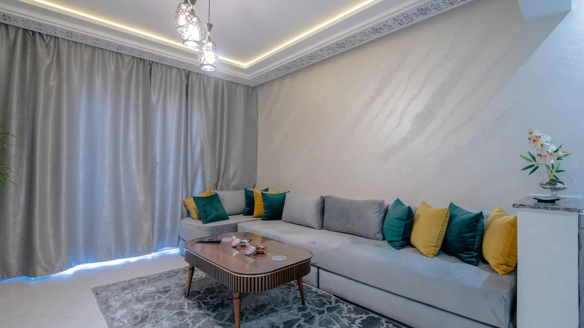 Luxury Seafront Apartment 99Sqm With 2 Bedrooms And Wi-Fi Unlimited Agadir 0*,